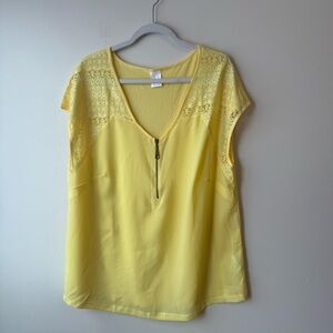 Woman’s Yellow Lace Sleeve Blouse | Size 16